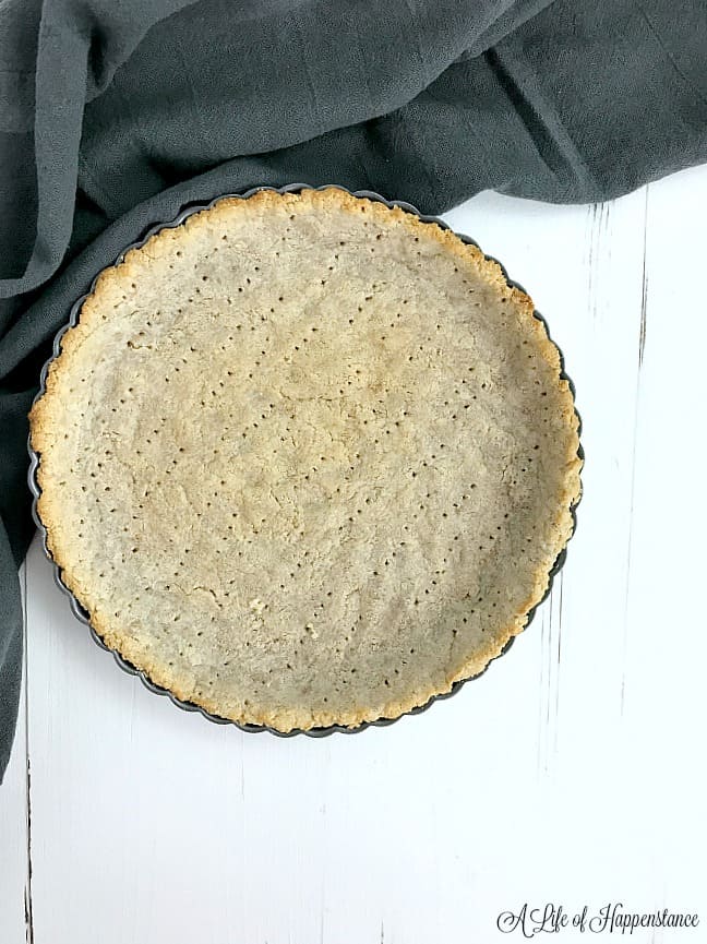 A fully baked almond flour tart crust. 